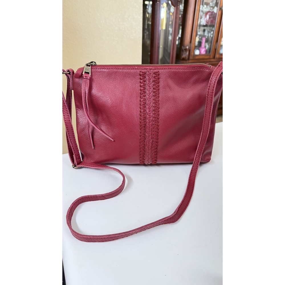 The Sak Briar Crimson Red Leather Crossbody Handbag Adjustable Strap Zippered‎